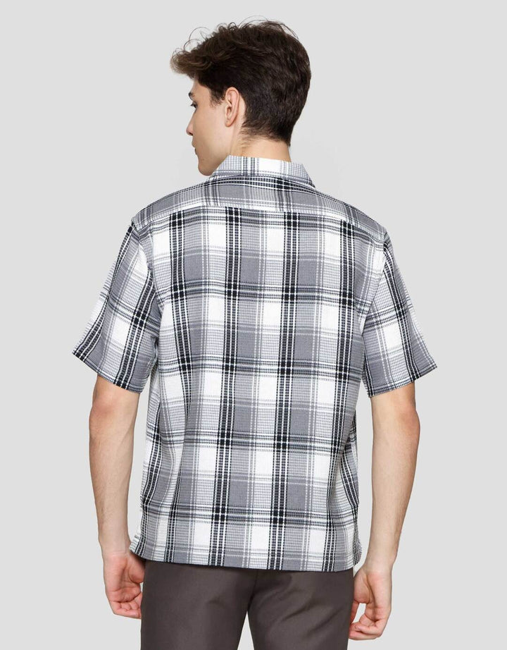 Cole Check Texture Camp Colar Kemeja Pria