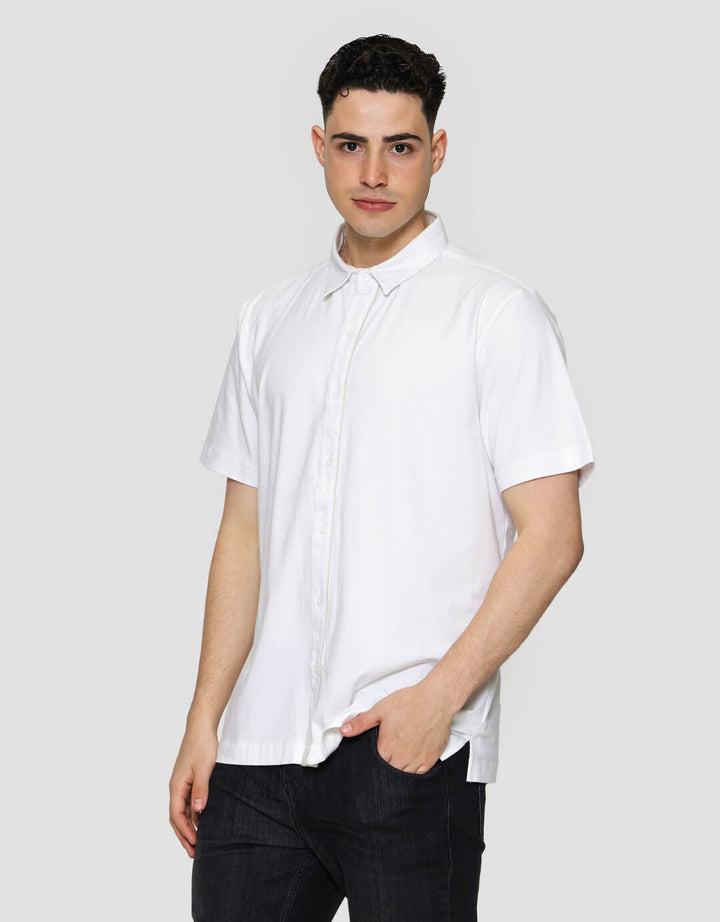 Cole Knitt Pipping Placate Kemeja Lengan Pendek Pria