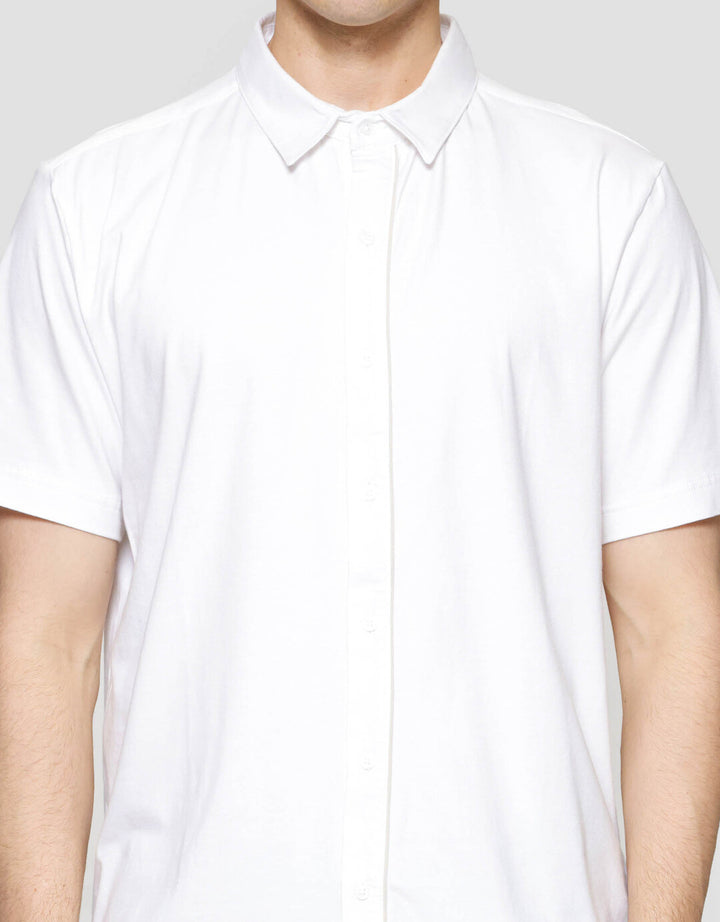 Cole Knitt Pipping Placate Kemeja Lengan Pendek Pria