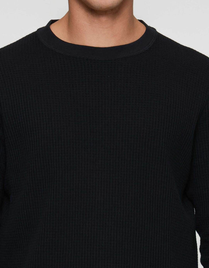 Suko T-Shirt Waffle Kerah Bulat Kaos Lengan Panjang Pria