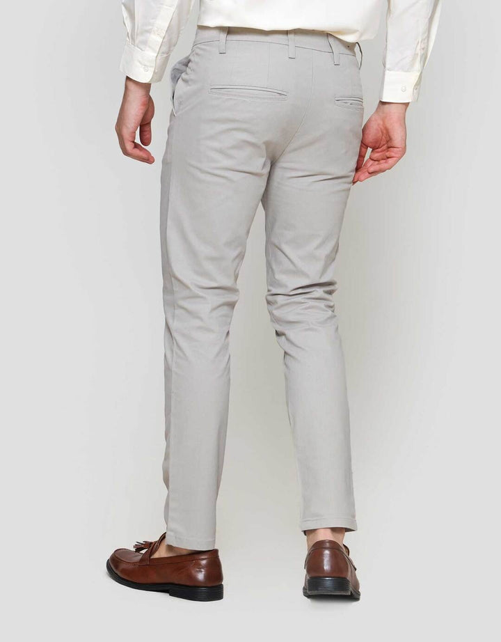 Cole Woven Slim Pleated Twill Celana Panjang Pria