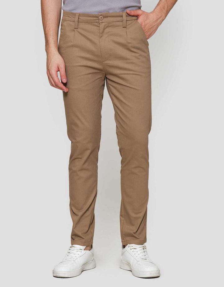 Cole Woven Slim Pleated Twill Celana Panjang Pria