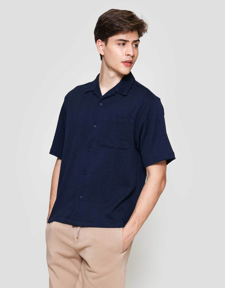 Cole Knitt Texture Camp Collar Kemeja Lengan Pendek Pria