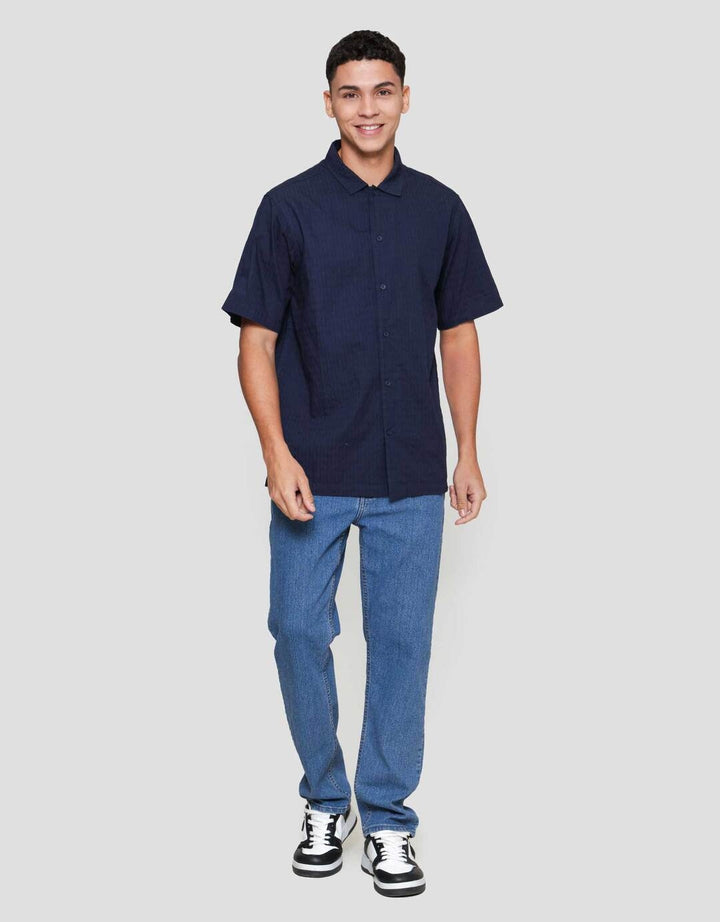 Cole Dobbie Texture Kemeja Pria