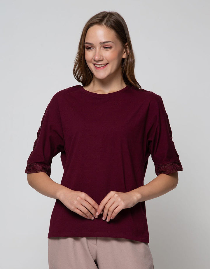 St. Yves 34 Knit Lace Shoulder T-Shirt