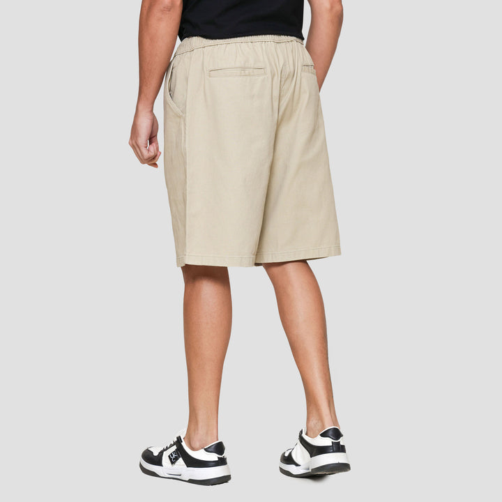 Nevada Woven Basic Big Twill Celana Pendek Pria