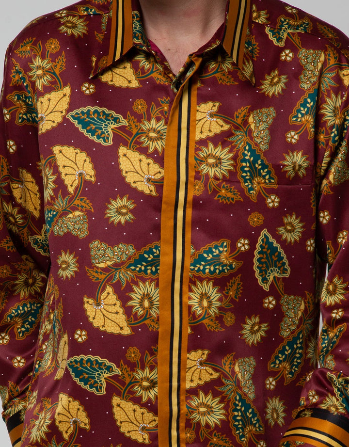 Adikusuma Men's Body Fit Shirt Batik Keladi Leaf