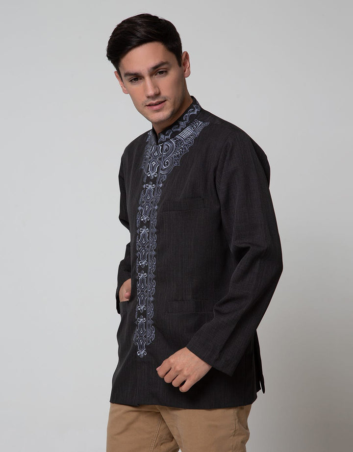 Arjuna Weda Koko Jasko Symmetrical