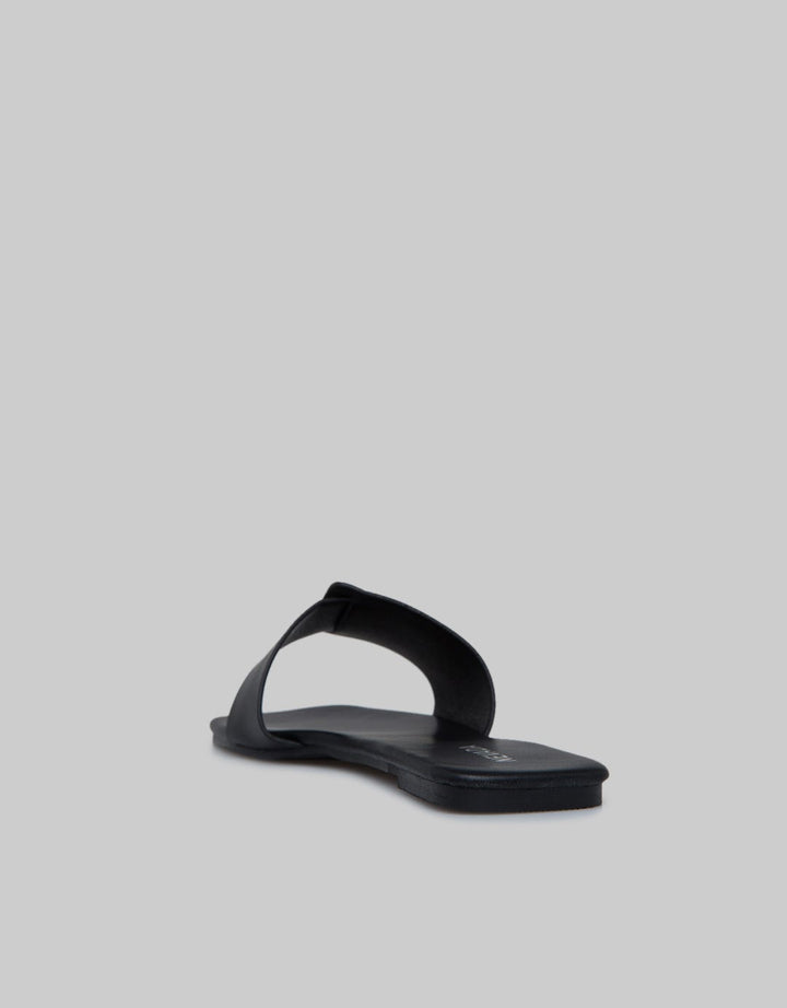 Nevada Slip On Woman Big Buckle Strap