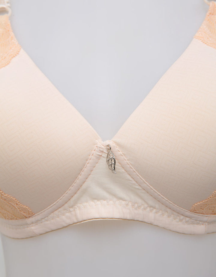 Cynthia Magnolia No Wire Lace Bra