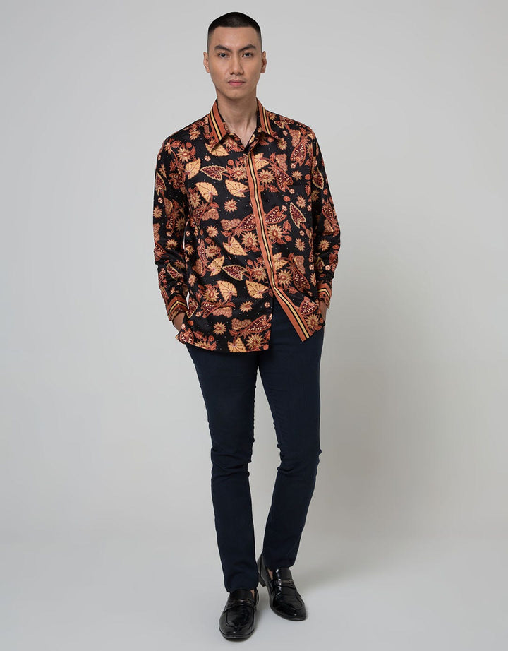 Adikusuma Men's Body Fit Shirt Batik Keladi Leaf