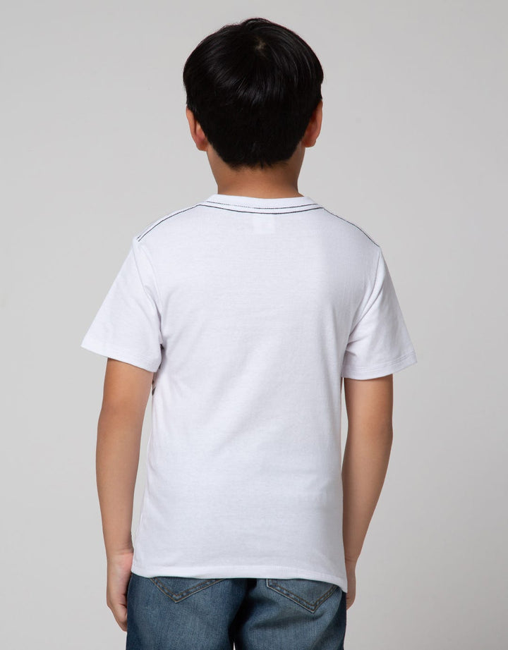 Character Kaos Lengan Panjang Superman Fly Above Wing