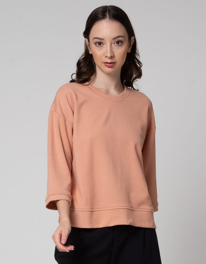 Triset Ladies Simple Knit Wear