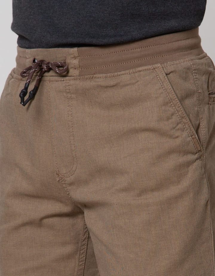 Cardinal Casual Short EBRBO00010F