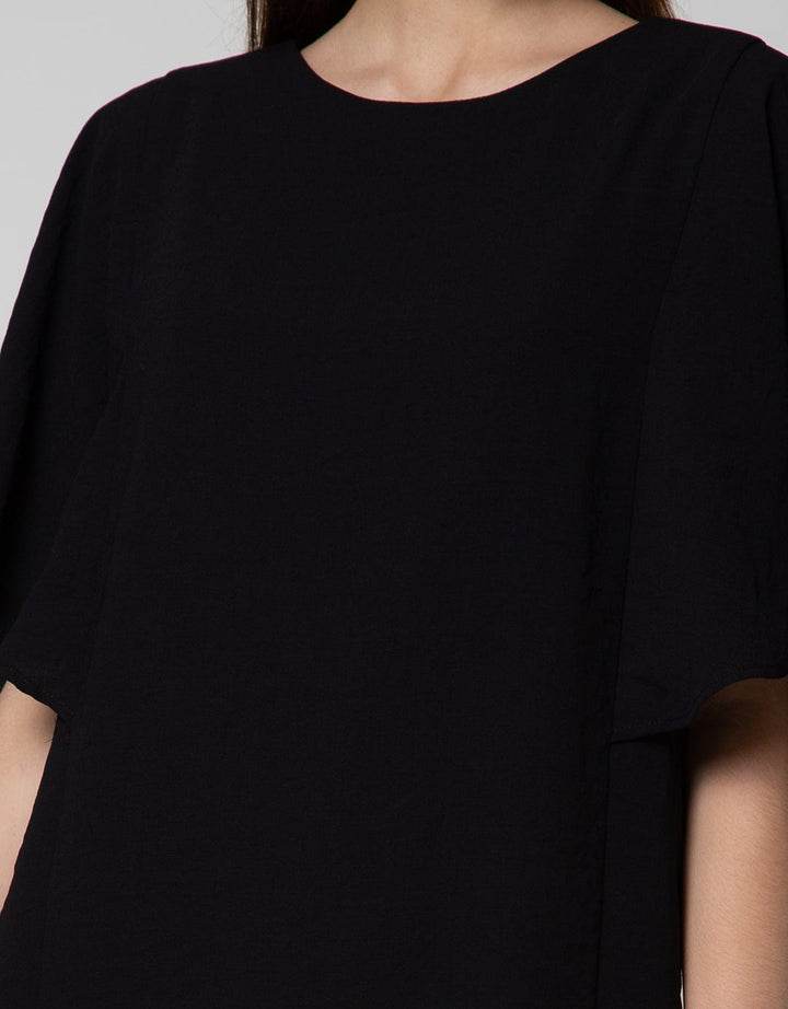 St. Yves Ruffle Airflow Midi Dress Wanita