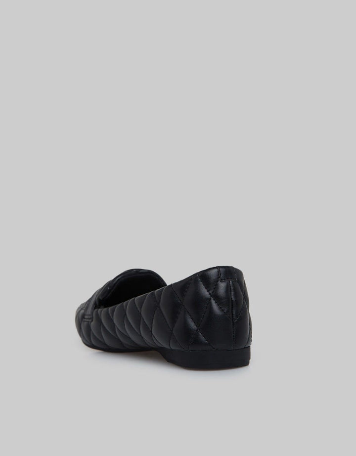 Connexion Ballerinas Pointed Toe Woman Stitching Contrast