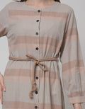 Expand Uma Dress