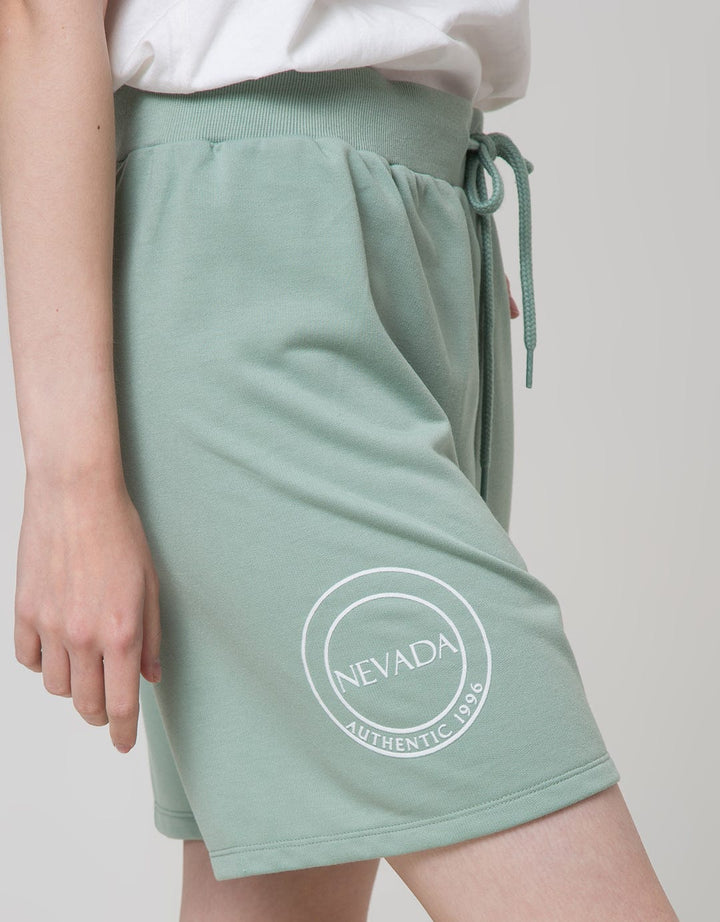 Nevada Zipper Pocket Celana Pendek Wanita