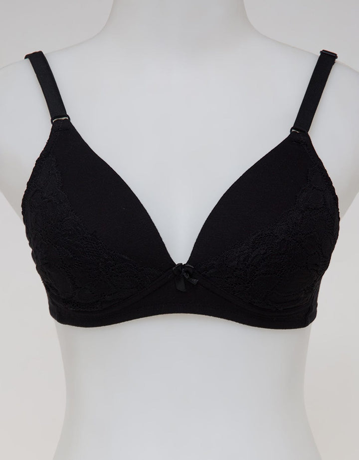 St. Yves Non Push Up Simple Non Wire Bra