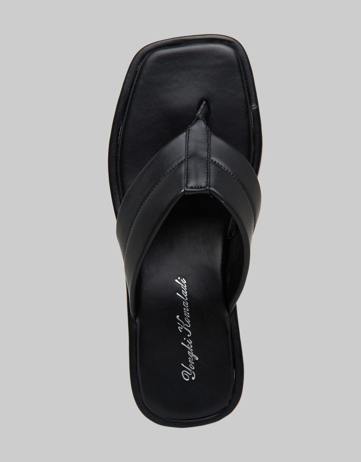 Yongki Komaladi Sandal Platform