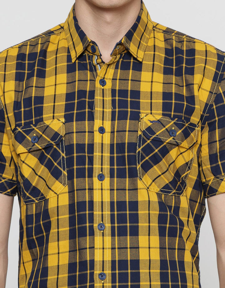 Cardinal Jeans Check Kemeja Pria