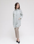 Triset Ladies Plaid Pocket Blouse Wanita