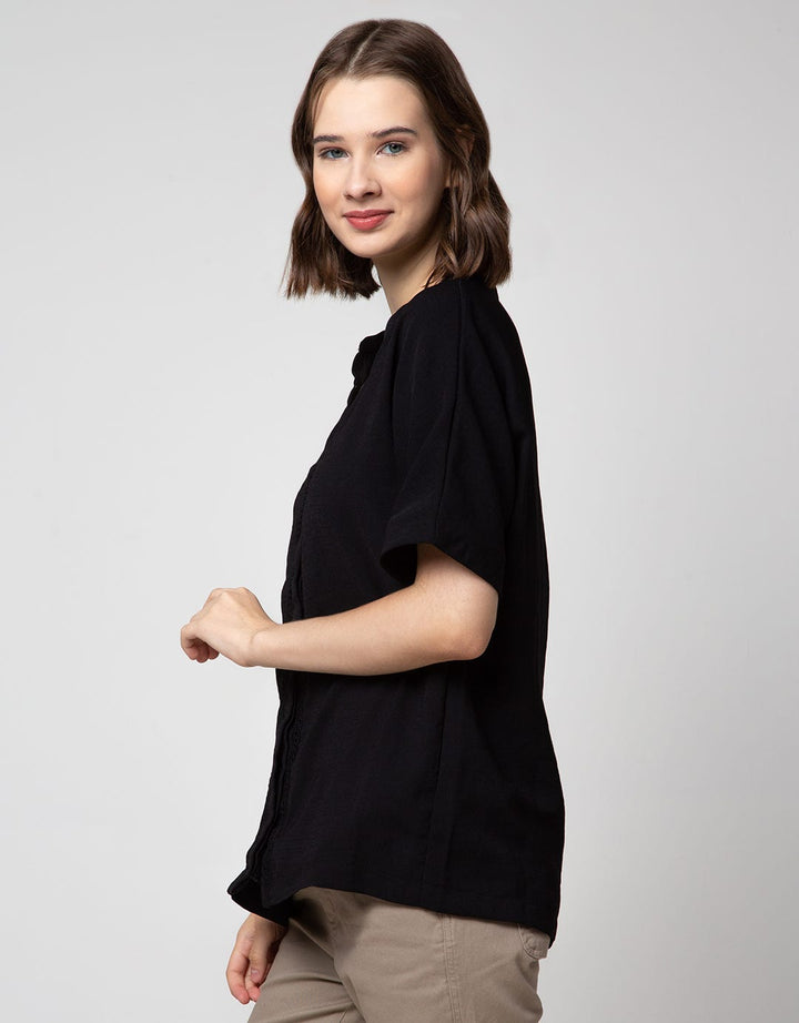 St. Yves Short Sleeve Blouse Gynella Crash With