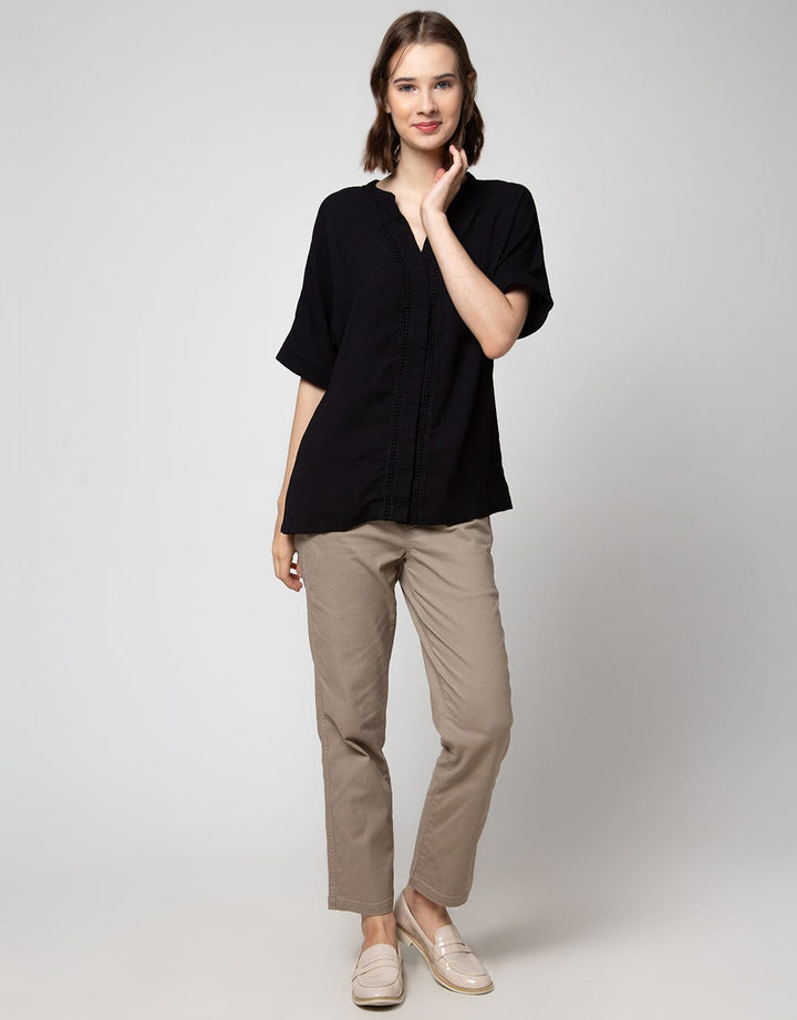 St. Yves Short Sleeve Blouse Gynella Crash With