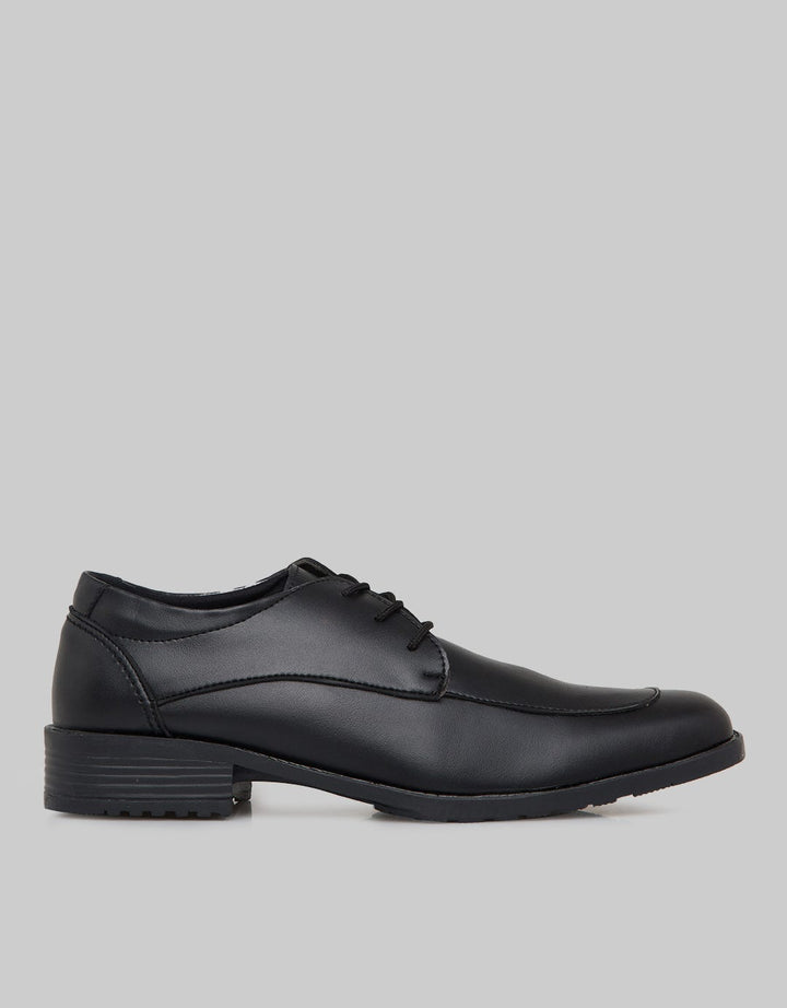 Yongki Komaladi Sepatu Pantofel