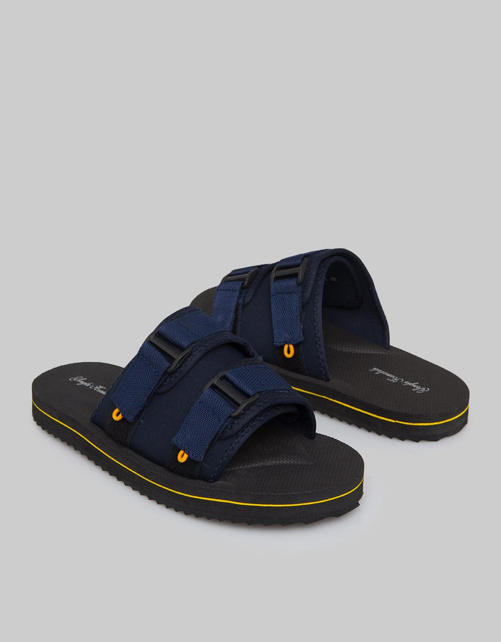 Yongki Komaladi Sandals Simply