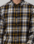 Nevada Long Sleeve Shirt Checked Flannel Thirty Six