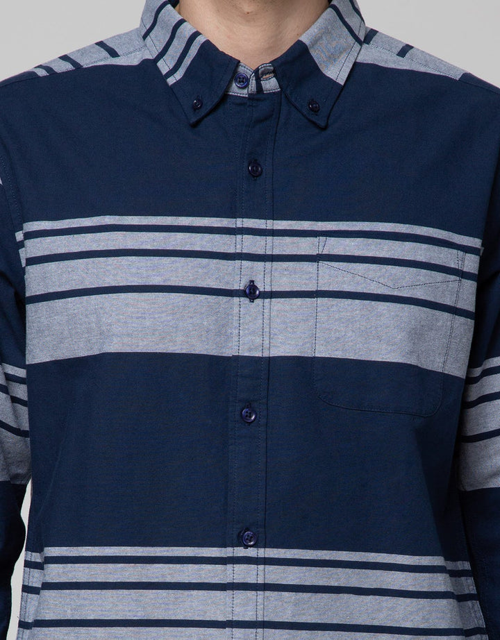 Cole Two Colors Stripes Kemeja Pria