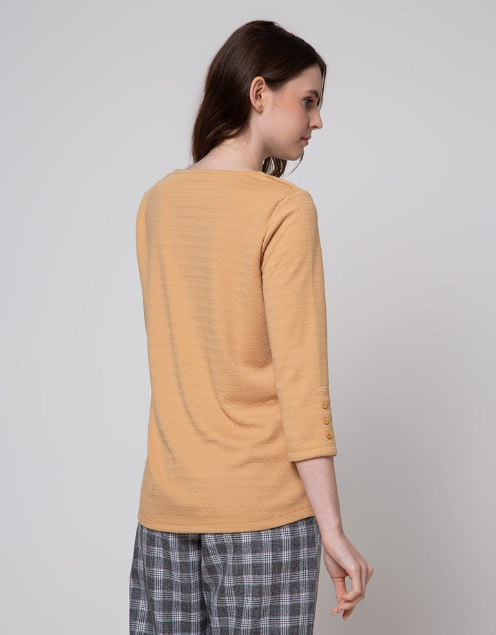 St. Yves Emboss Dot Salur Kaos Wanita