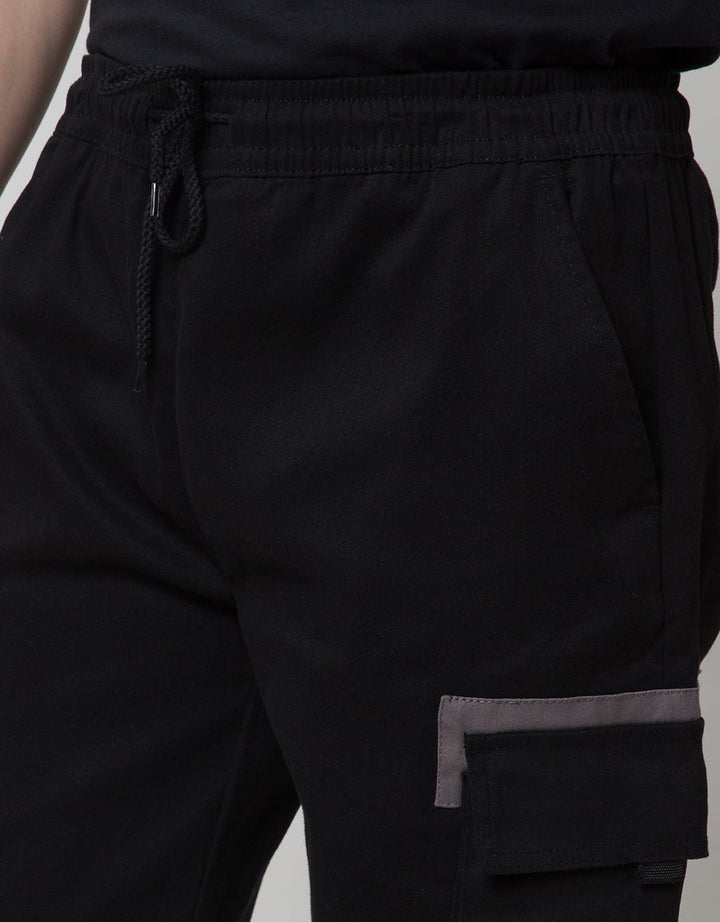 Nevada Short Pants Cargo With Contrast List Pocket