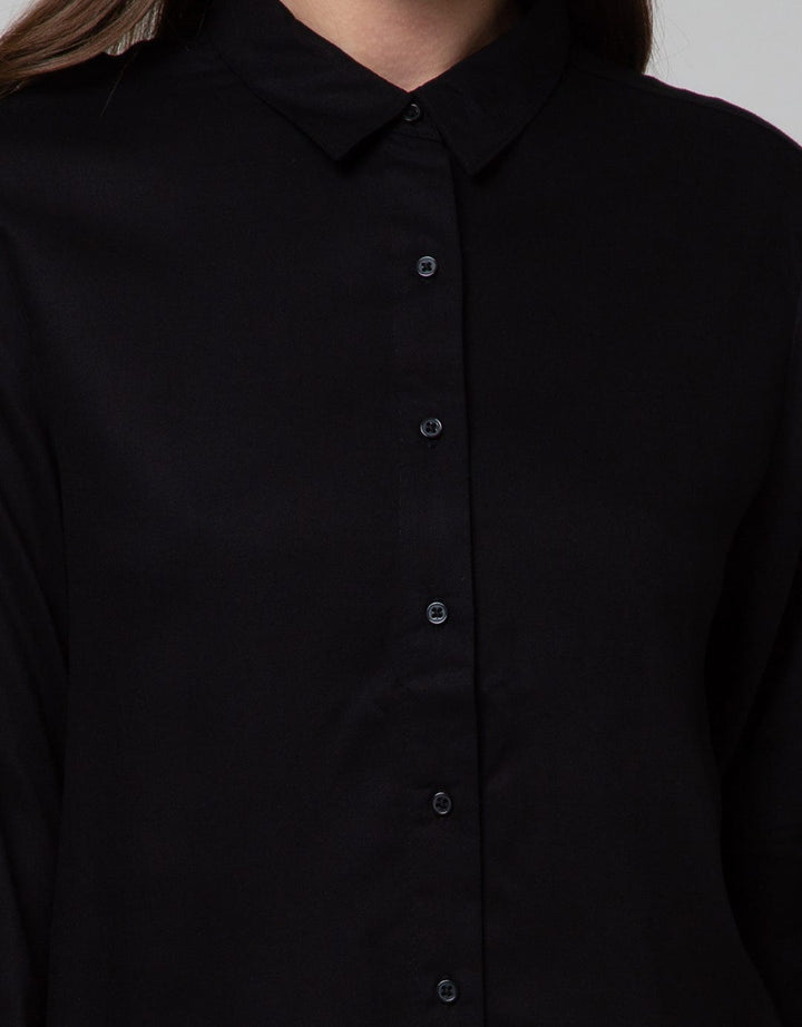 Connexion Kemeja Lengan Panjang Wanita