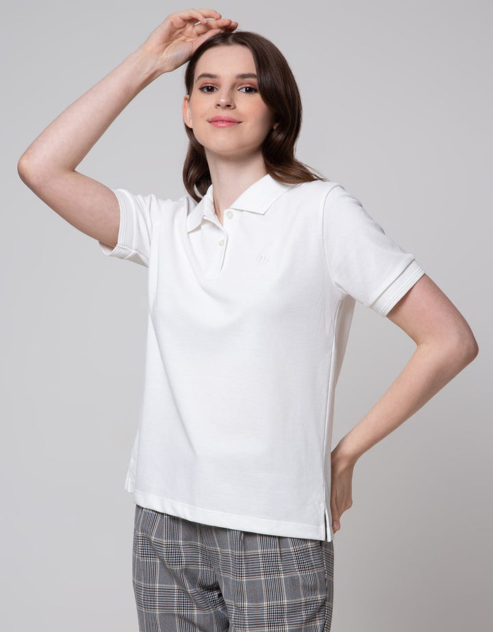 Nevada Lacoste Solid Polo Shirt Wanita