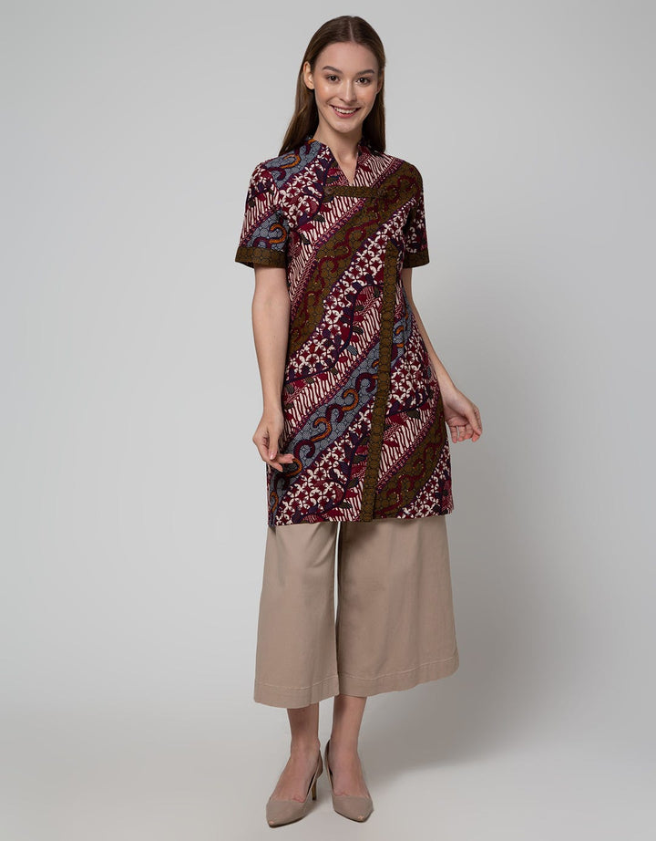 Arjunaweda Tunik Batik Parang Kawung