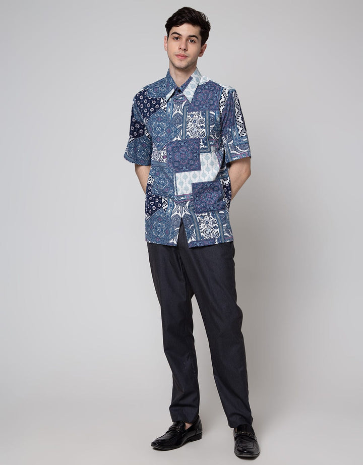 Arjuna Weda Men's Contemporary Batik Shirt