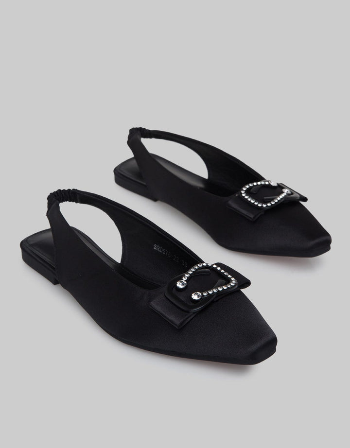 Yongki Komaladi Buckle Pointed Women's Sandals