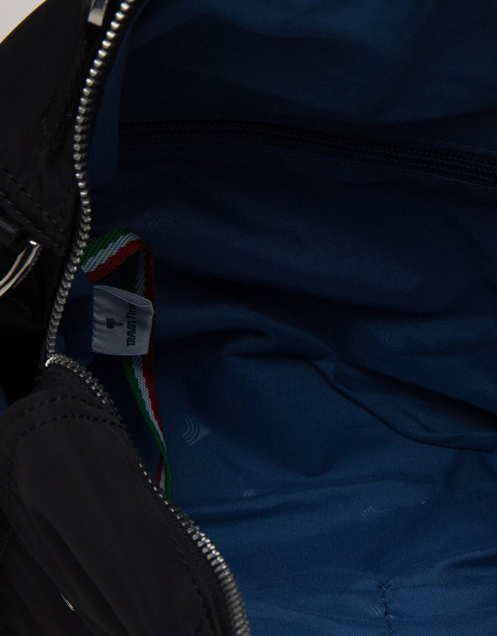 Travel Time Handbag With Accessories