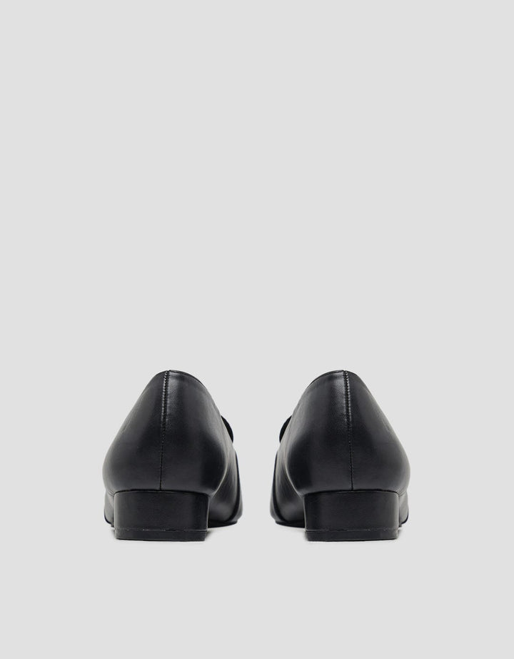 Details DRN Sepatu Moccasin Wanita