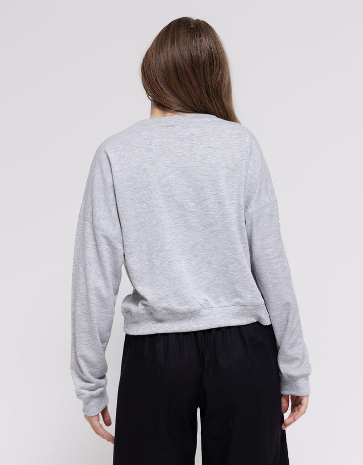 American Women's Good Energy Overlock Stitch Sweater Jeans