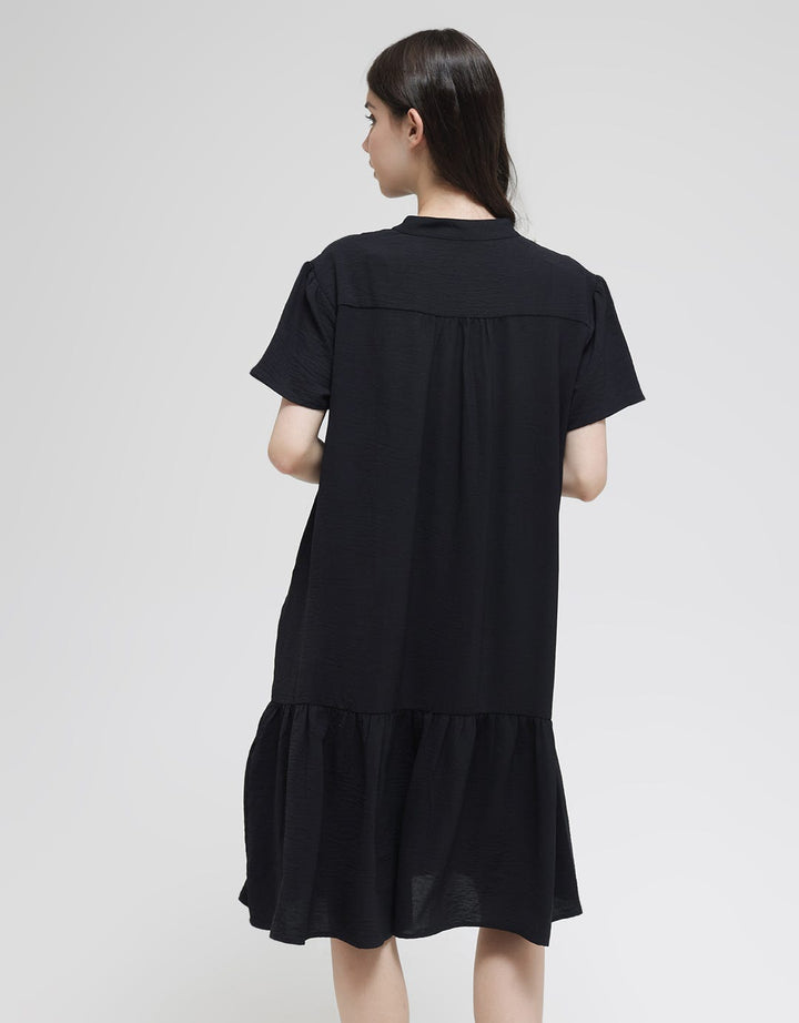 Details of Women's Airflow Fabric Midi Dress