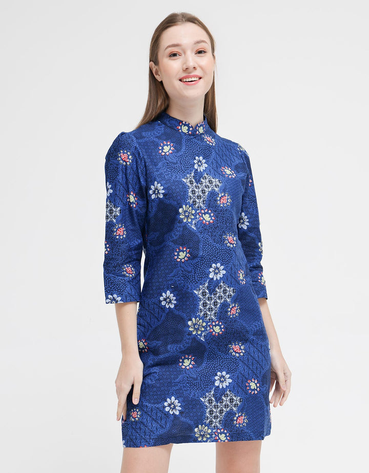 Arjunaweda Kawung Flower Batik Tunic