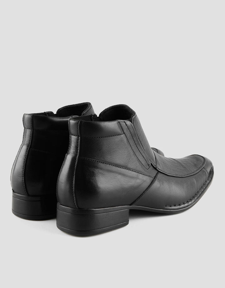 Jim Joker Official Ares Shoes