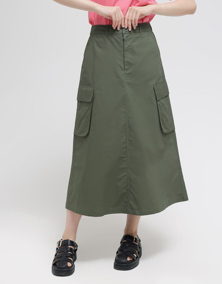 Details of A Line Midi Skirt With Big Pocket