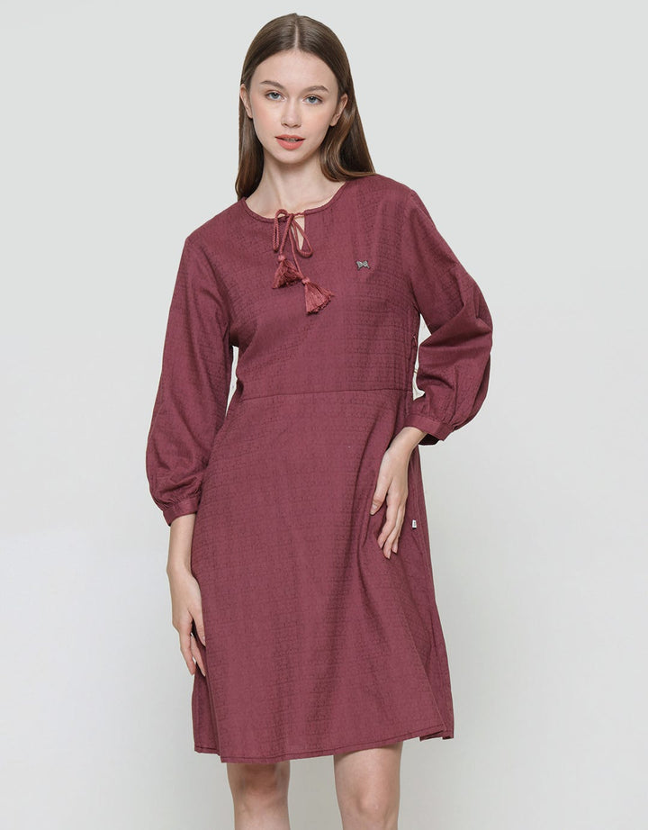 Expand Xio Dress Midi Dress Wanita