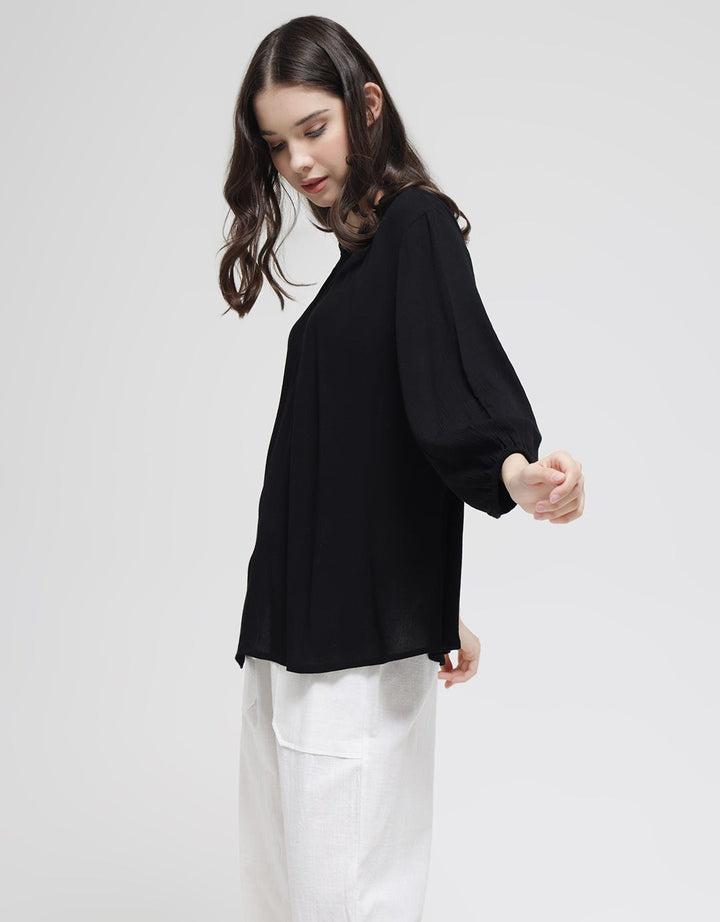 St. Yves Rayon Crinkle With Ruffle Neckline Women's Blouse