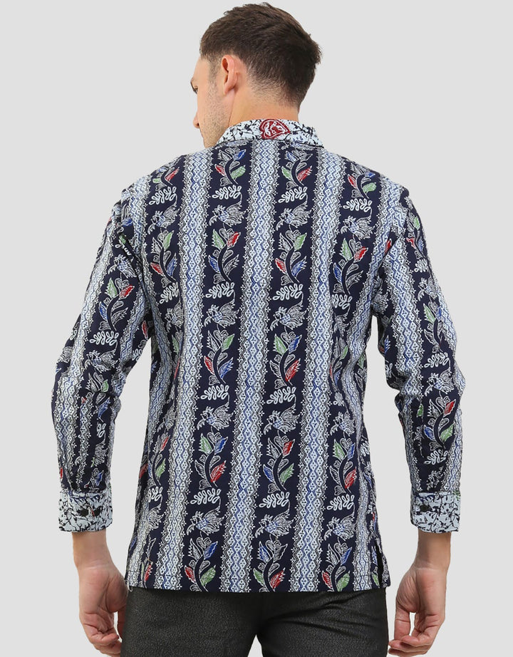Adikusuma Heart-Shaped Shirt