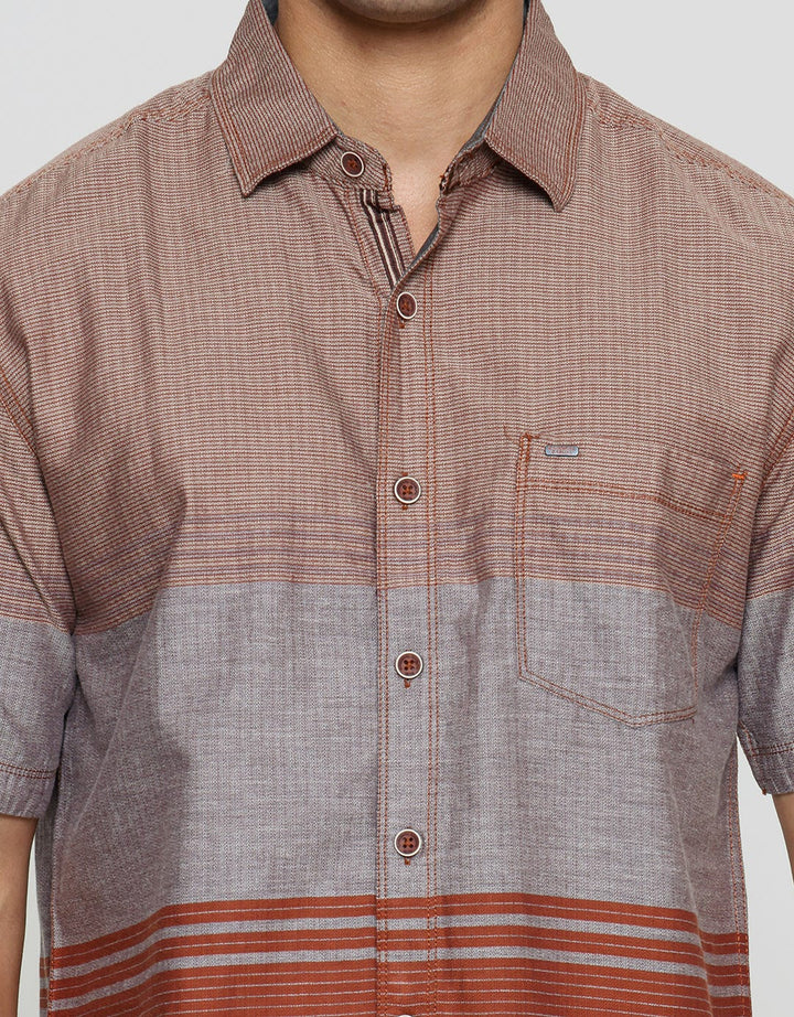 Cardinal Casual Kemeja Lengan Pendek Pria Print Garis